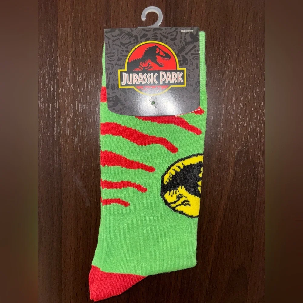JURASSIC PARK NOVELTY CREW SOCKS NWT MEN’S SHOE SIZE 8-12
